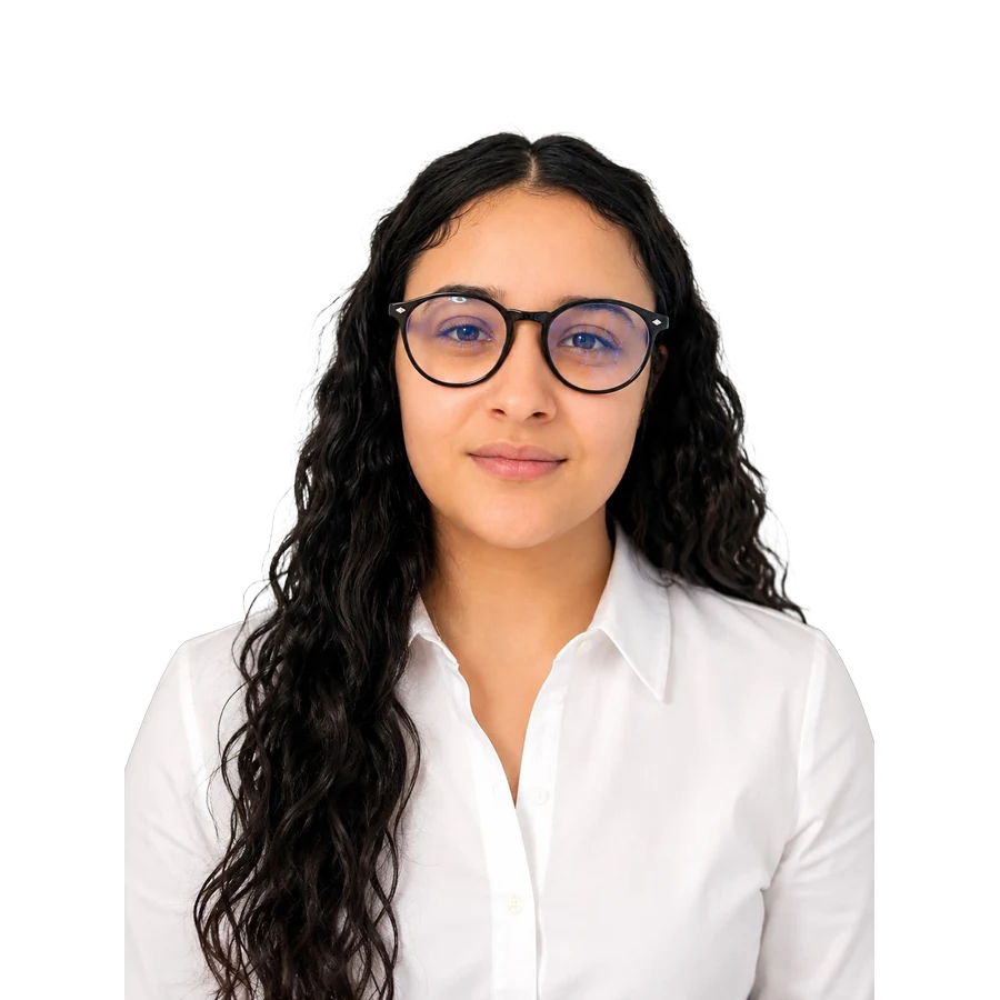 Laura Valero — Administración en Caetano Mobility